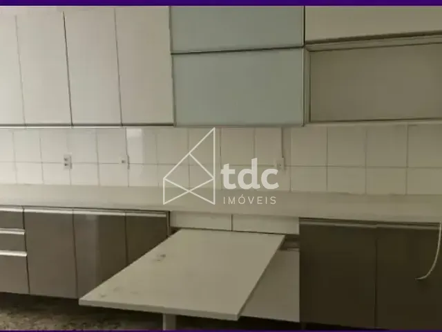 Casa com 350m² 4 quartos e 6 banheiros, à venda, no bairro Barra da Tijuca em Rio de Janeiro