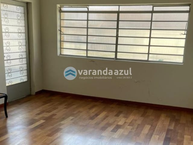 Casa 2 quartos e 3 banheiros, à venda, no bairro Vila Mogilar em Mogi das Cruzes