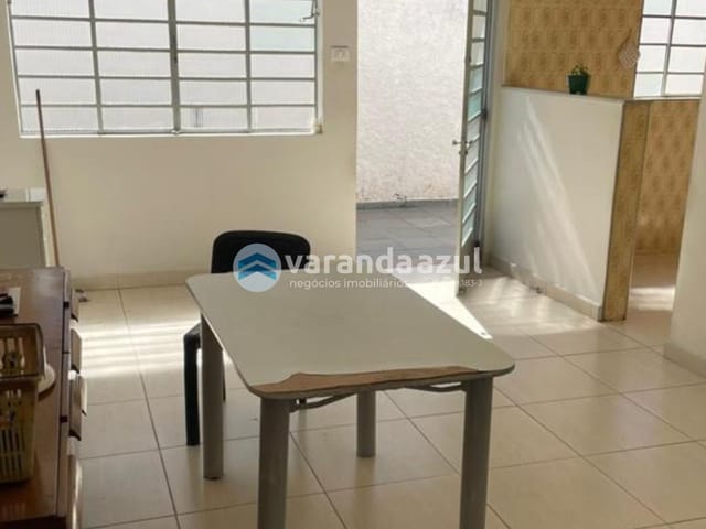 Casa 2 quartos e 3 banheiros, à venda, no bairro Vila Mogilar em Mogi das Cruzes