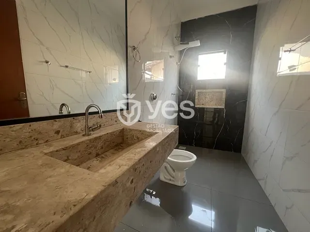 Casa com 240m² 3 quartos e 1 banheiro, à venda, no bairro Portal do Camburi em Araxá