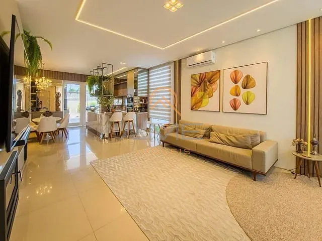 Casa 3 quartos e 2 banheiros, à venda, no bairro Laranjal em Pelotas