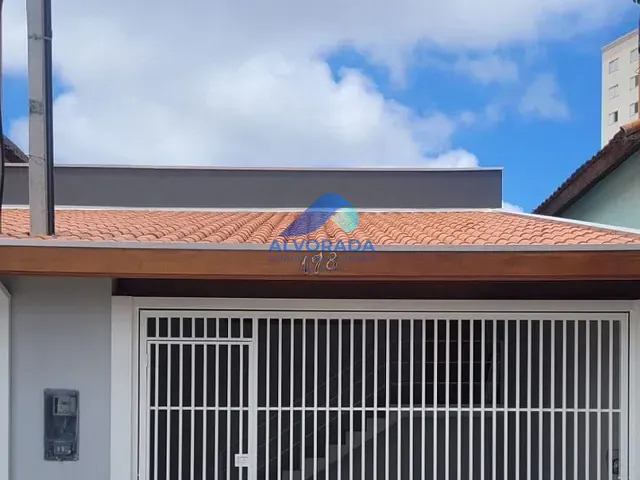Casa com 151m² 1 quarto e 2 banheiros, à venda, no bairro Vila Jaci em São José dos Campos