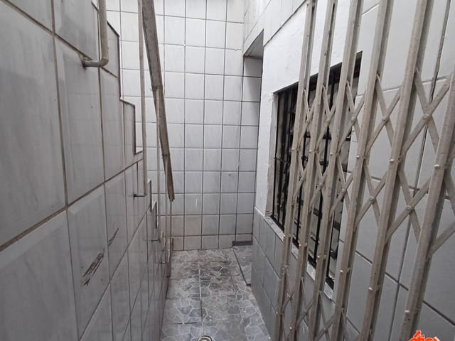 Casa 3 quartos e 1 banheiro, para alugar, no bairro SAO BRAS em Belem