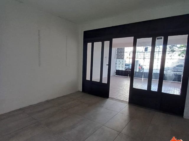 Casa 3 quartos e 1 banheiro, para alugar, no bairro SAO BRAS em Belem