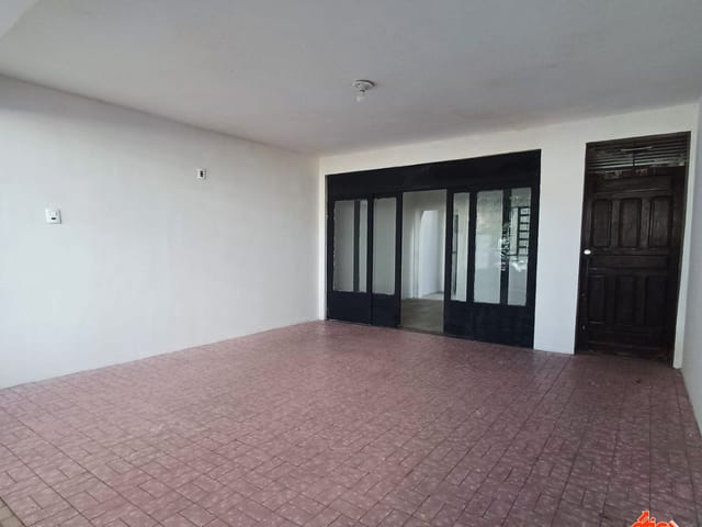 Casa 3 quartos e 1 banheiro, para alugar, no bairro SAO BRAS em Belem