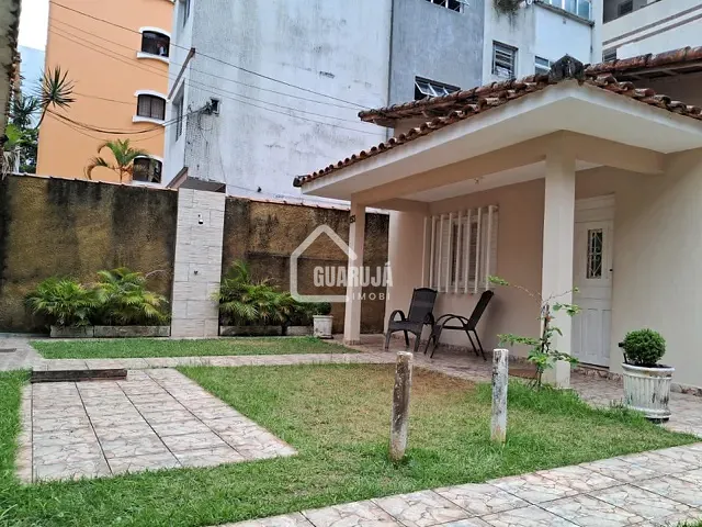 Casa 2 quartos e 1 banheiro, para alugar, no bairro Pitangueiras em Guarujá