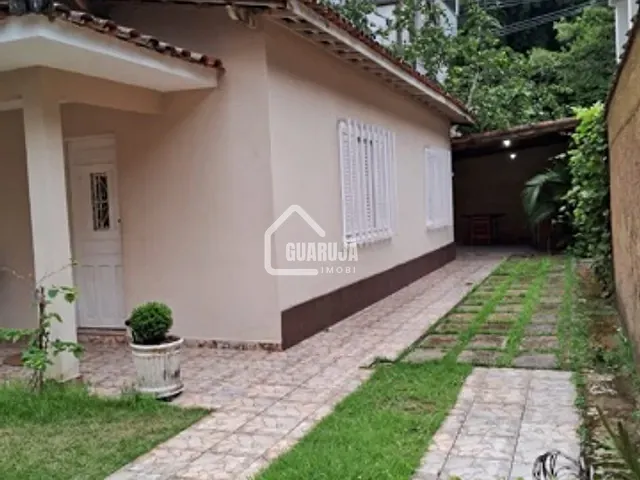 Casa 2 quartos e 1 banheiro, para alugar, no bairro Pitangueiras em Guarujá