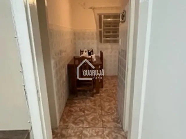 Casa 2 quartos e 1 banheiro, para alugar, no bairro Pitangueiras em Guarujá