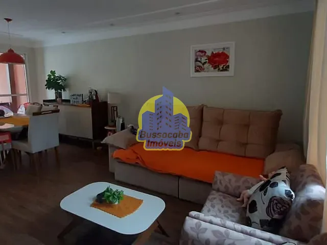 Casa com 110m² 3 quartos e 2 banheiros, à venda, no bairro Jardim Petrópolis em Cotia