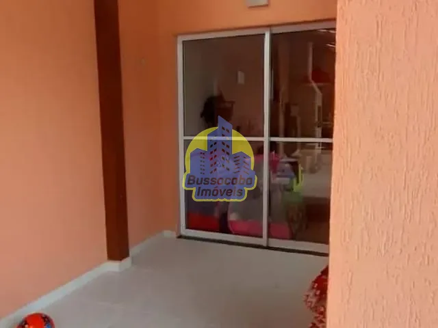 Casa com 110m² 3 quartos e 2 banheiros, à venda, no bairro Jardim Petrópolis em Cotia