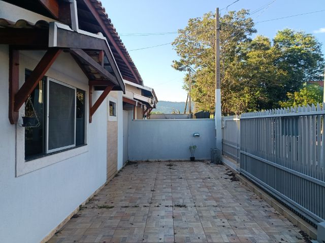 Casa com 275m² 3 quartos e 2 banheiros, à venda ou para alugar, no bairro Jardim Itália em São Pedro