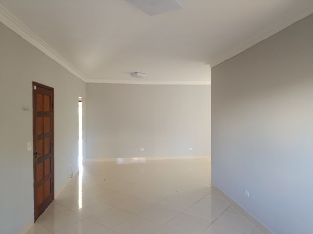 Casa com 275m² 3 quartos e 2 banheiros, à venda ou para alugar, no bairro Jardim Itália em São Pedro