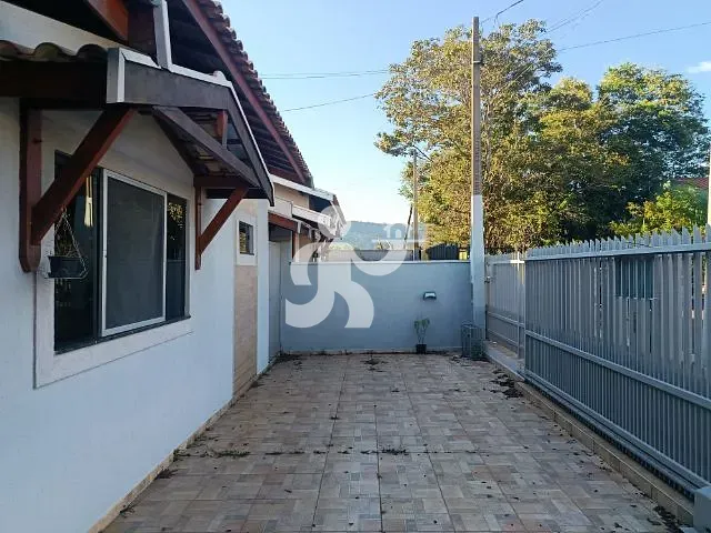 Casa com 275m² 3 quartos e 2 banheiros, à venda ou para alugar, no bairro Jardim Itália em São Pedro