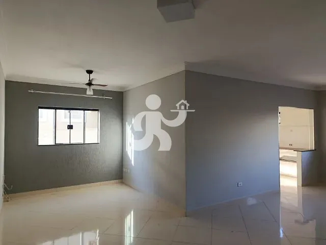 Casa com 275m² 3 quartos e 2 banheiros, à venda ou para alugar, no bairro Jardim Itália em São Pedro