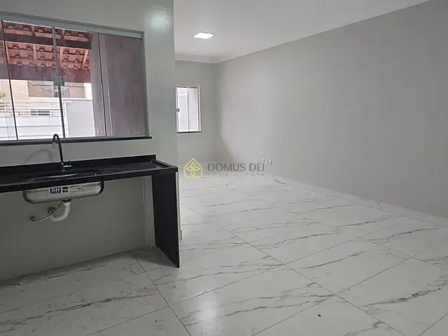 Casa com 180m² 2 quartos e 2 banheiros, à venda, no bairro Village Porto Real em Porto Real