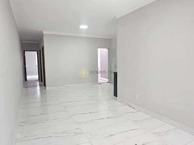 Casa com 180m² 2 quartos e 2 banheiros, à venda, no bairro Village Porto Real em Porto Real