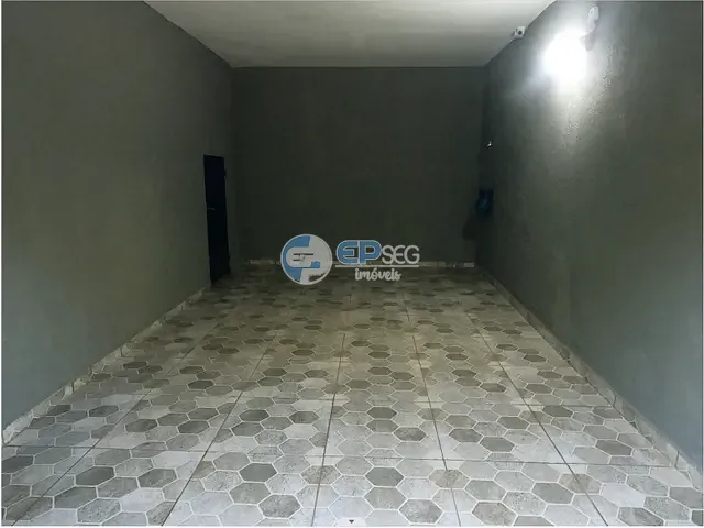 Casa com 360m² 1 quarto e 2 banheiros, à venda, no bairro Portal de Versalhes 2 em Londrina