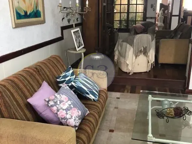 Casa com 400m² 4 quartos e 3 banheiros, para alugar, no bairro Areal em Pelotas