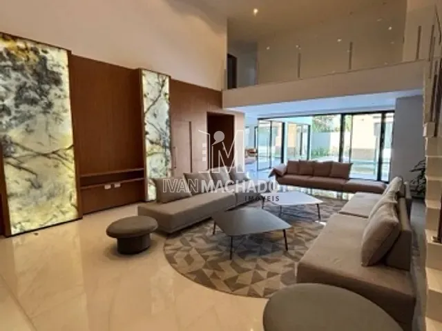 Casa 4 quartos e 6 banheiros, à venda, no bairro Jacuhy em Serra