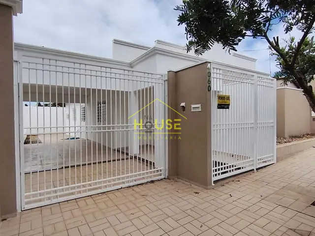 Casa com 229m² 3 quartos e 1 banheiro, à venda, no bairro Patrimônio Velho em Votuporanga