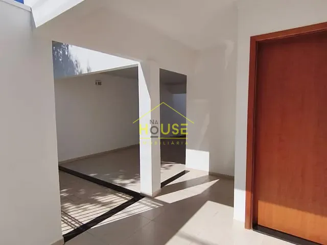 Casa com 229m² 3 quartos e 1 banheiro, à venda, no bairro Patrimônio Velho em Votuporanga