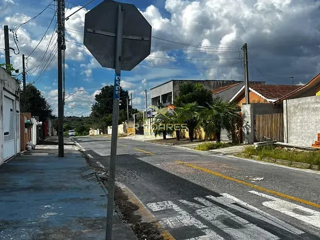 Casa 4 quartos e 3 banheiros, à venda, no bairro Costeira em Araucária