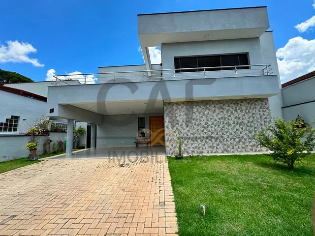 Casa com 450m² 4 quartos e 5 banheiros, à venda, no bairro Condomínio Nova Holanda em Holambra