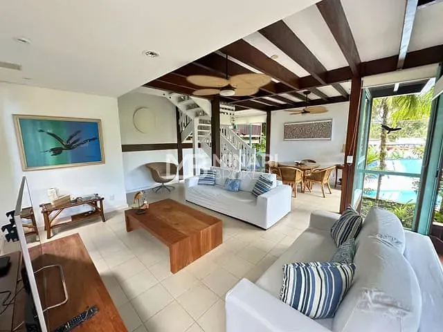 Casa 4 quartos e 7 banheiros, à venda, no bairro Camburi em São Sebastião
