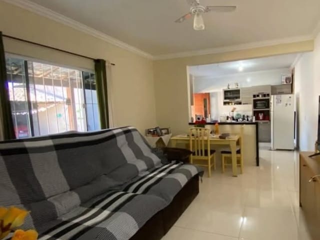 Casa 3 quartos e 2 banheiros, à venda, no bairro Serramar em Rio das Ostras