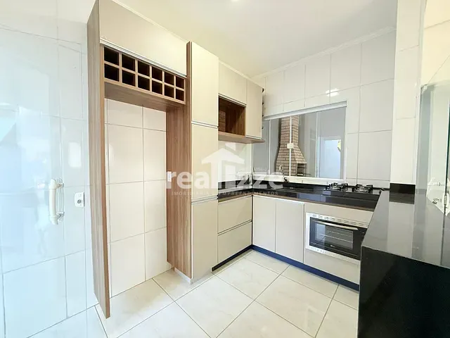 Casa com 85m² 2 quartos e 2 banheiros, à venda, no bairro Prados em Itapira