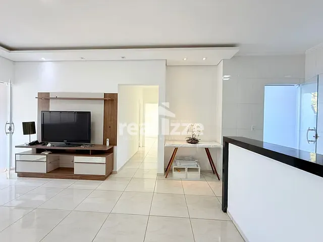 Casa com 85m² 2 quartos e 2 banheiros, à venda, no bairro Prados em Itapira