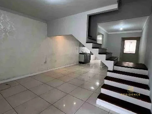 Casa 2 quartos e 2 banheiros, à venda, no bairro Conforto em Volta Redonda