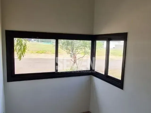 Casa com 340m², à venda, no bairro Residencial Villa de León em Piratininga