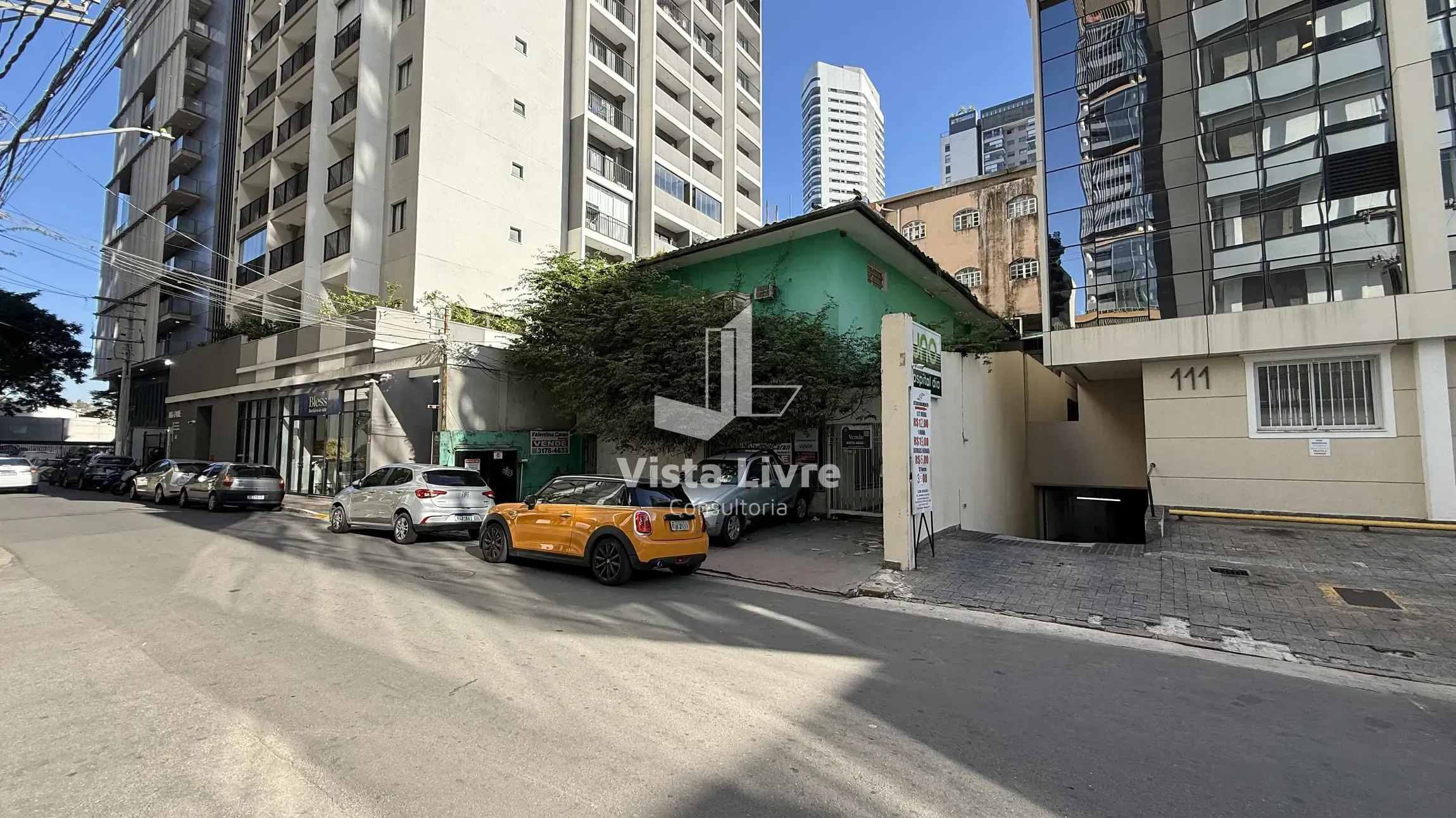 Casa, 4 quartos, 586 m² - Foto 1