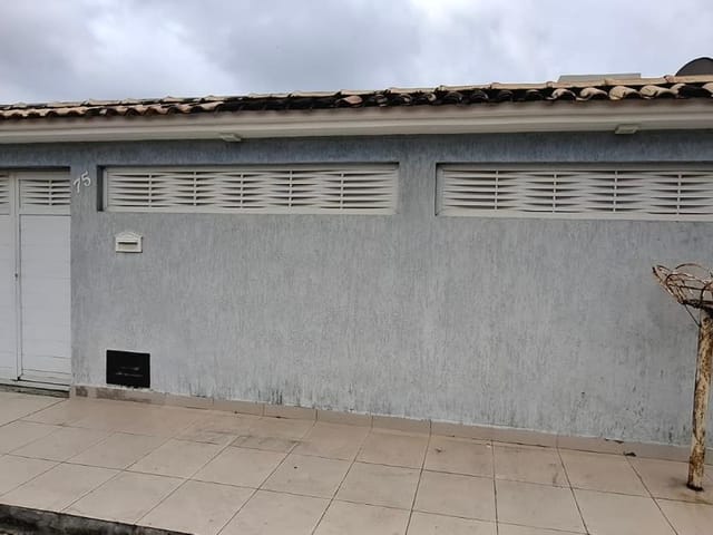 Casa 2 quartos e 2 banheiros, à venda, no bairro Campo Grande em Rio de Janeiro