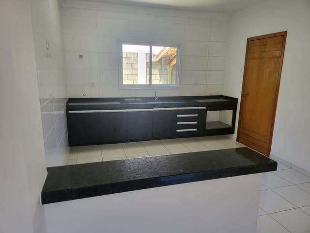 Casa com 119m² 3 quartos e 2 banheiros, à venda, no bairro Vila Areao em Taubaté