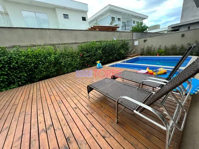 Casa com 405m² 4 quartos e 5 banheiros, à venda, no bairro Salobrinho em Ilhéus