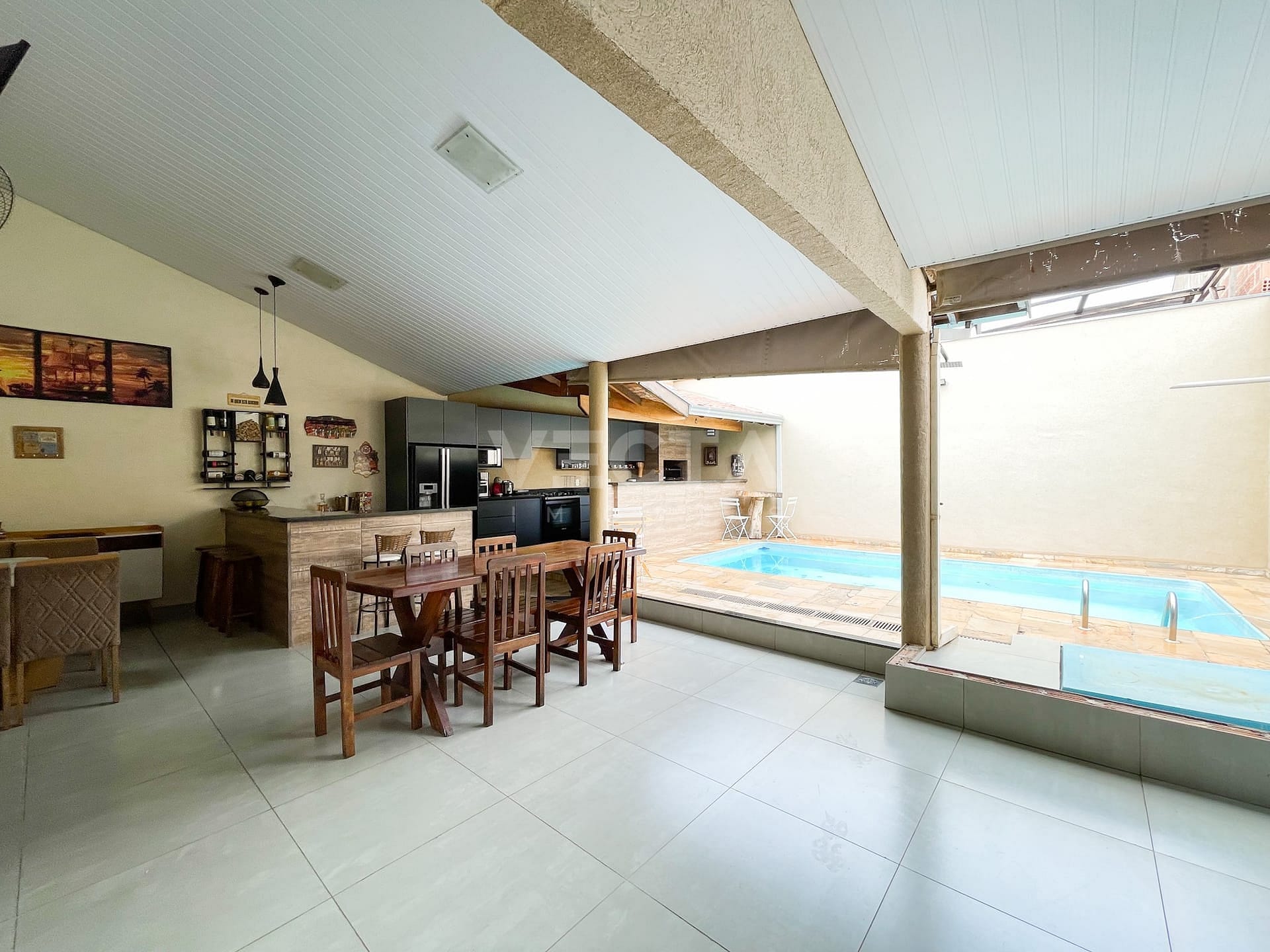 Casa, 2 quartos, 185 m² - Foto 1