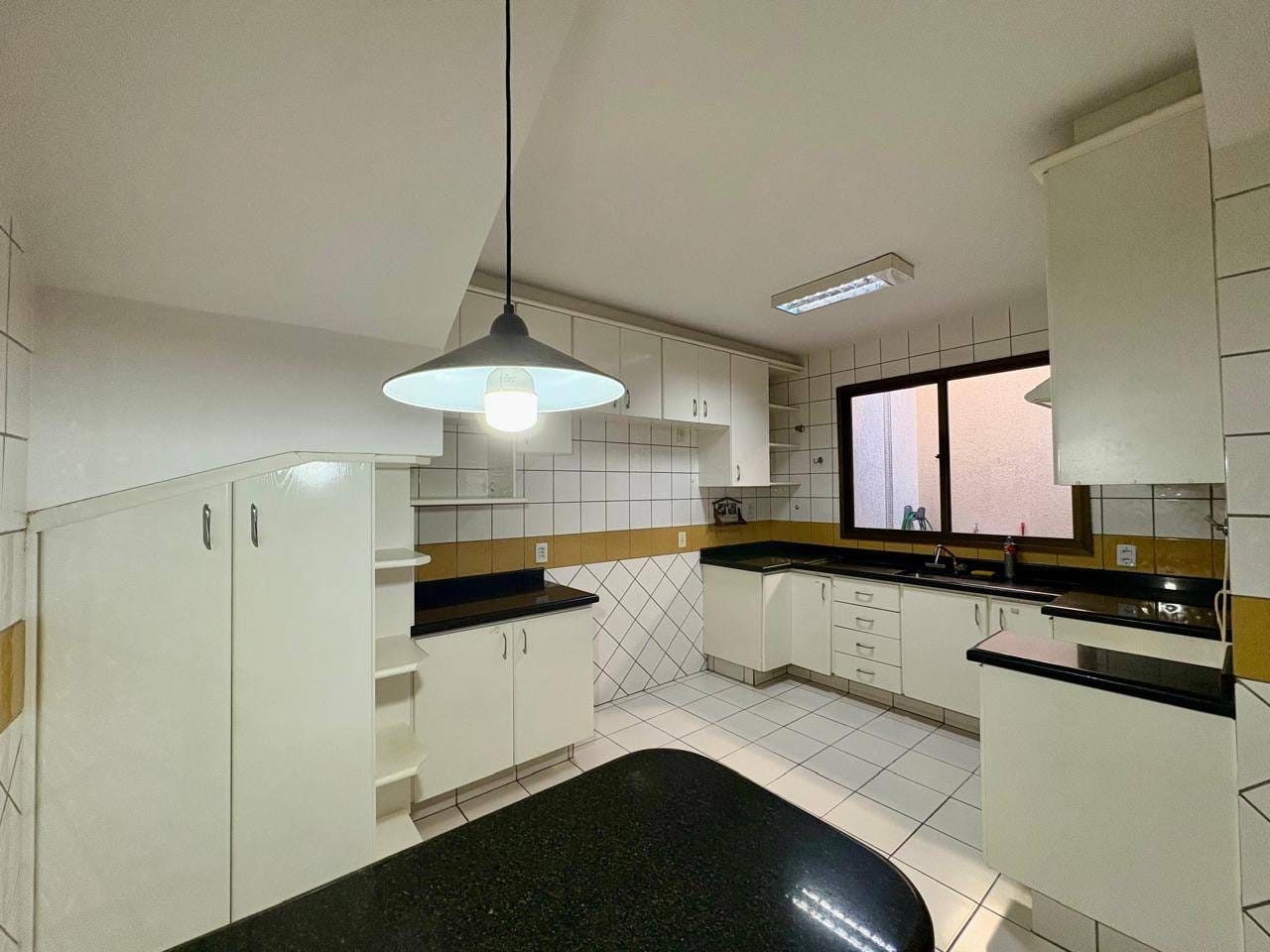 Casa à venda com 3 quartos, 120m² - Foto 3
