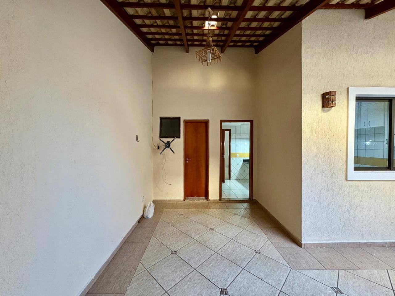 Casa à venda com 3 quartos, 120m² - Foto 14