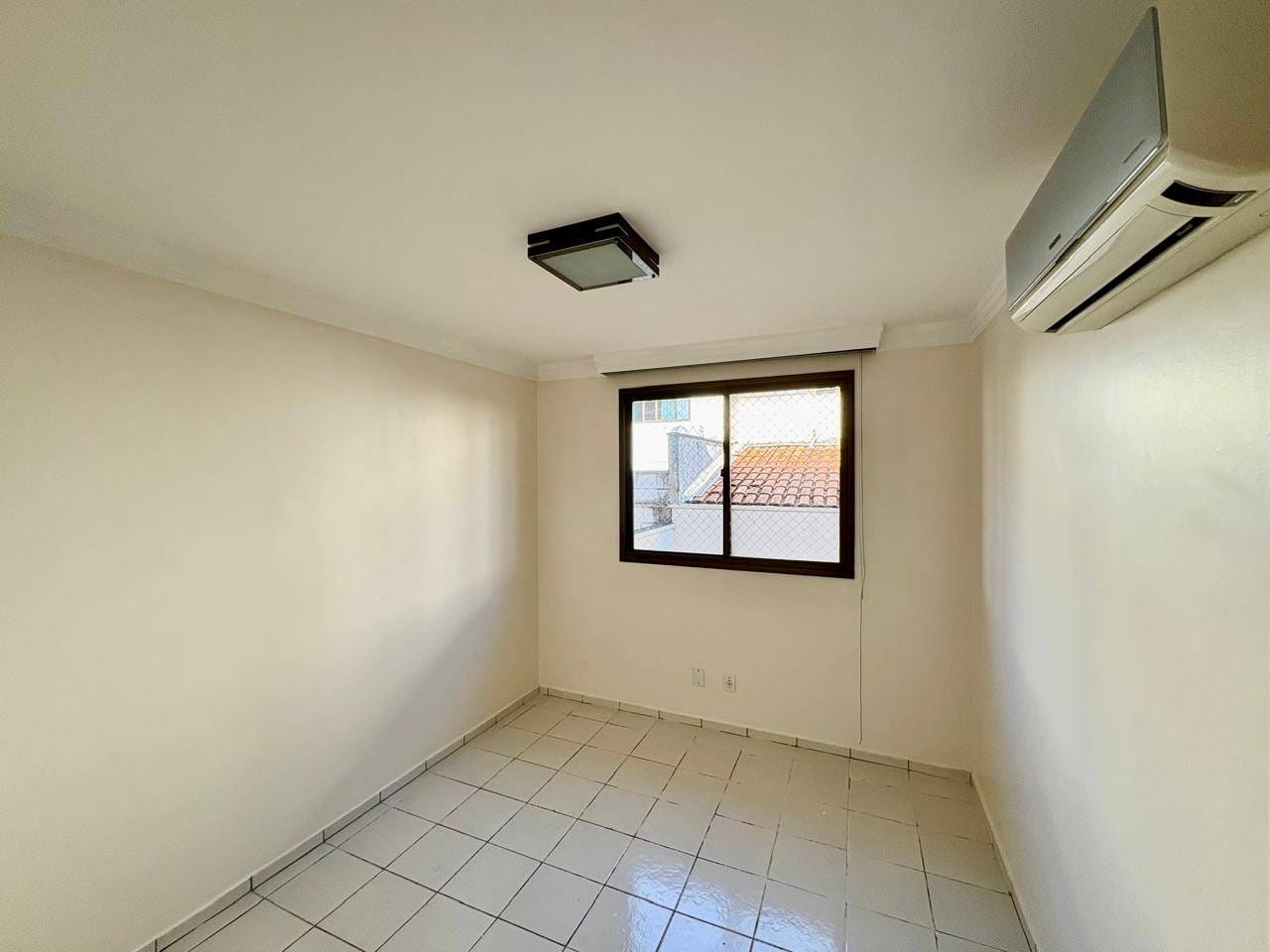 Casa à venda com 3 quartos, 120m² - Foto 7