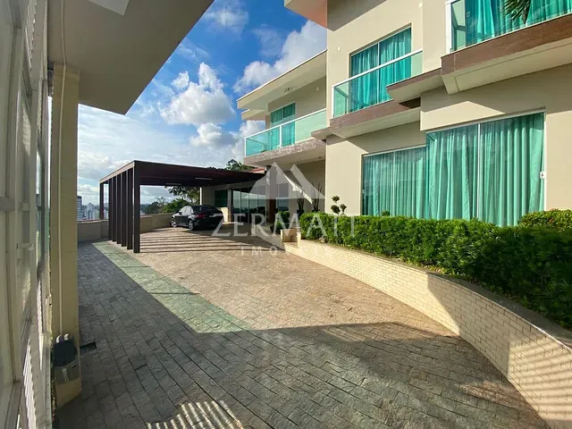 Casa com 420m² 3 quartos e 5 banheiros, à venda, no bairro Velha em Blumenau