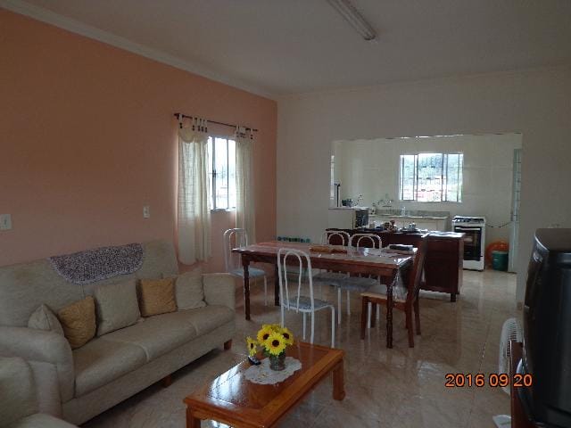 Foto do Casa - Casa à venda 3 Quartos, 1 Suite, 262.5M², Estados Unidos, Uberaba - MG | ZUCATO IMOBILIARIA LTDA