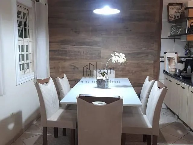 Casa 2 quartos e 2 banheiros, à venda, no bairro Vila Nova Cintra em Mogi das Cruzes