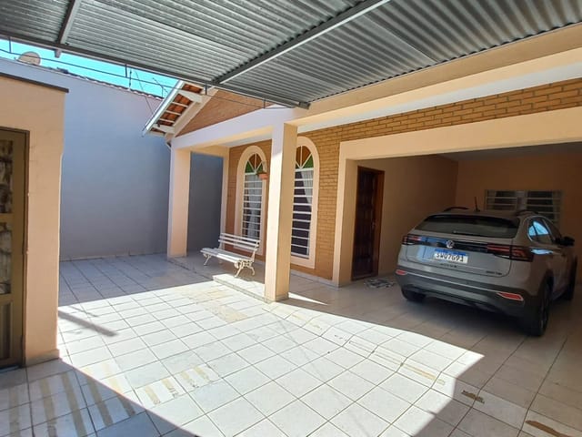 Casa com 254m² 3 quartos e 3 banheiros, à venda, no bairro Centro em Indaiatuba