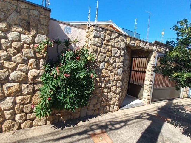 Casa com 254m² 3 quartos e 3 banheiros, à venda, no bairro Centro em Indaiatuba