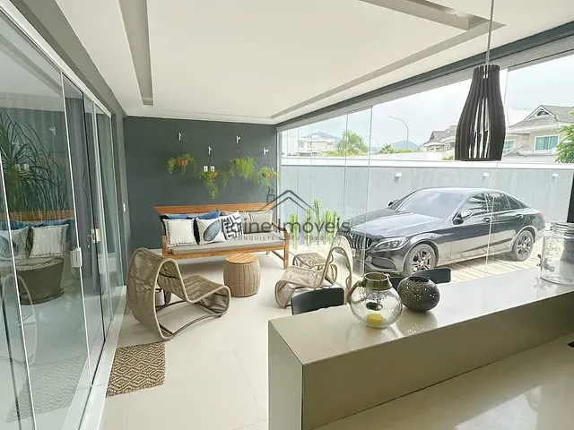 Casa com 280m² 5 quartos e 5 banheiros, à venda, no bairro Recreio dos Bandeirantes em Rio de Janeiro