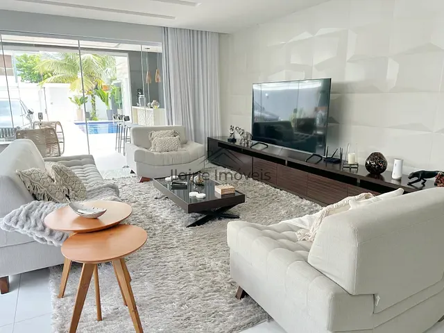 Casa com 280m² 5 quartos e 5 banheiros, à venda, no bairro Recreio dos Bandeirantes em Rio de Janeiro