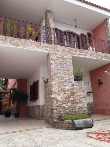 Casa 4 quartos e 4 banheiros, à venda, no bairro Parque Rosário em Campos dos Goytacazes