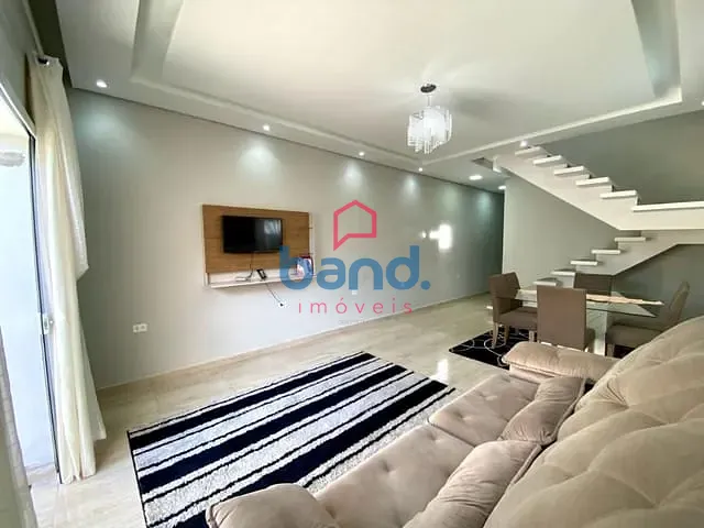 Casa com 200m² 3 quartos e 3 banheiros, à venda, no bairro Vila Angélica em Porto Feliz